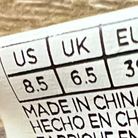 Toms Brown Canvas Flats - Picture 2 of 5